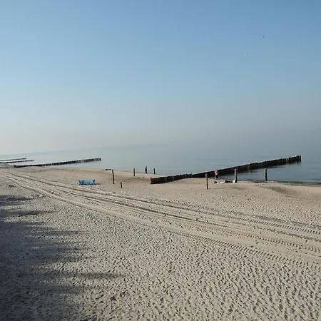 In Near Baltic Sea بيت للعطل